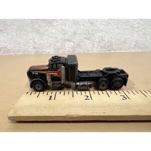 Vintage Super Wheels W56 Semi Truck Tractor Black Diecast Hong Kong 1/64